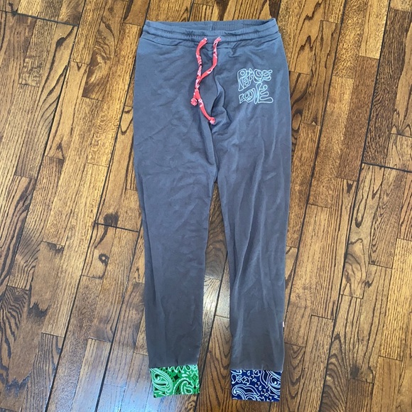 Lauren Moshi Pants - Lauren Moshi Peace Love Bandana Jogger